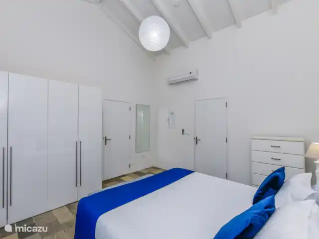Vista al mar, Jacuzzi, Cerca de la playa en Aruba, Norte, Westpunt - villa Dormitorio 6 con baño