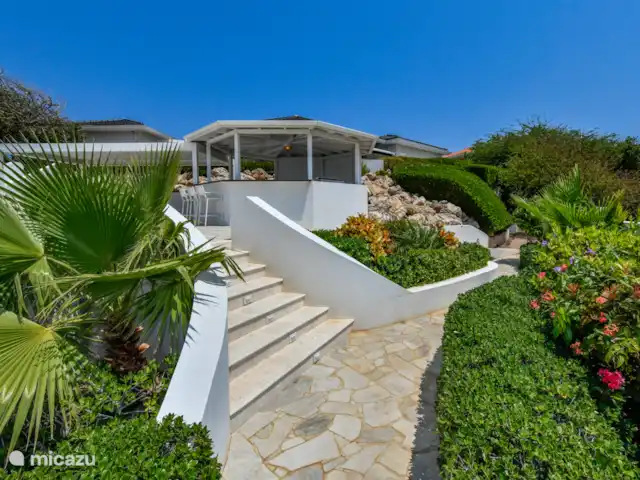 Vista al mar, Jacuzzi, Cerca de la playa en Aruba, Norte, Westpunt - villa Jardín
