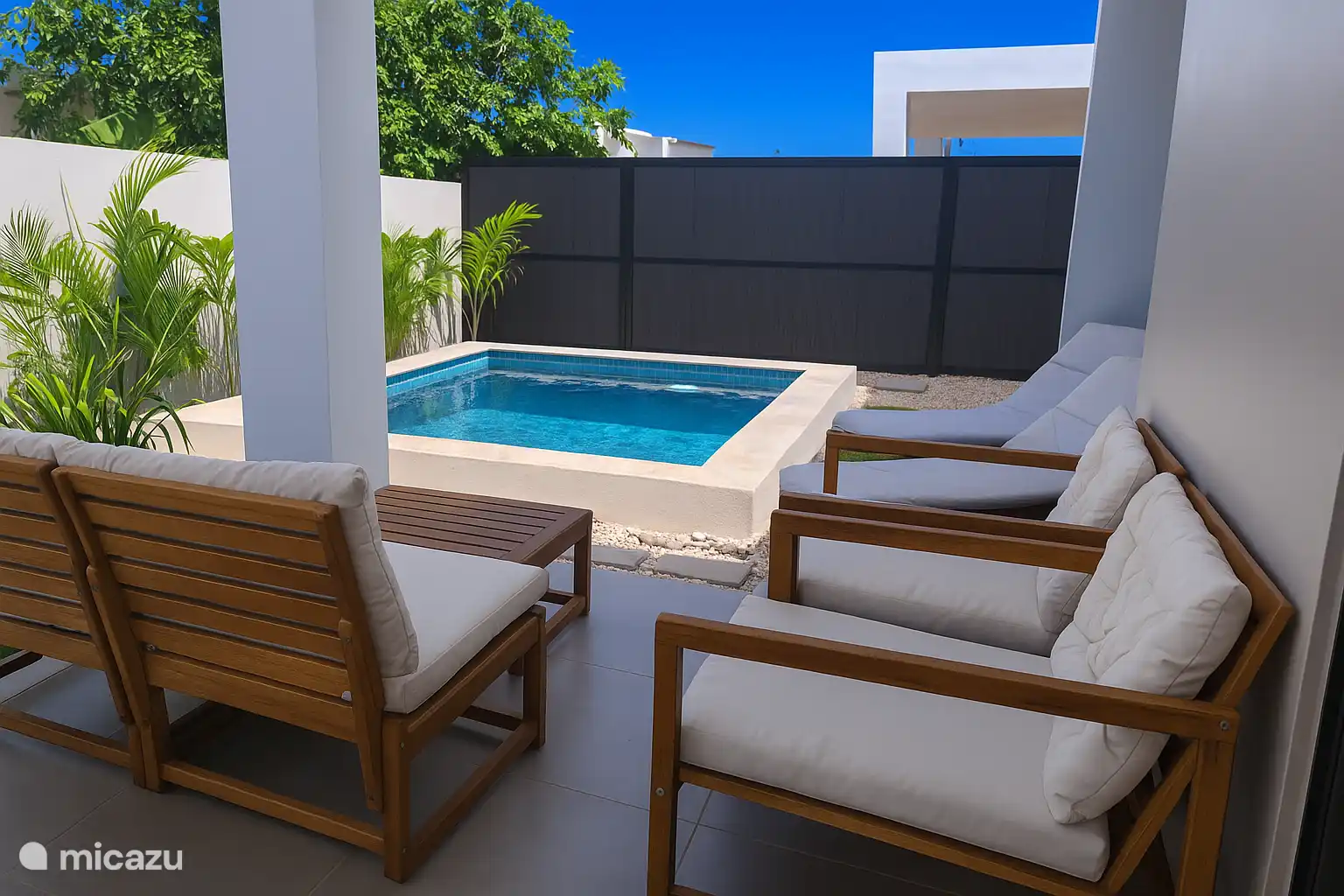 villa, Kwartje, Banda Arriba (este), Curazao - Tahir Pietersz