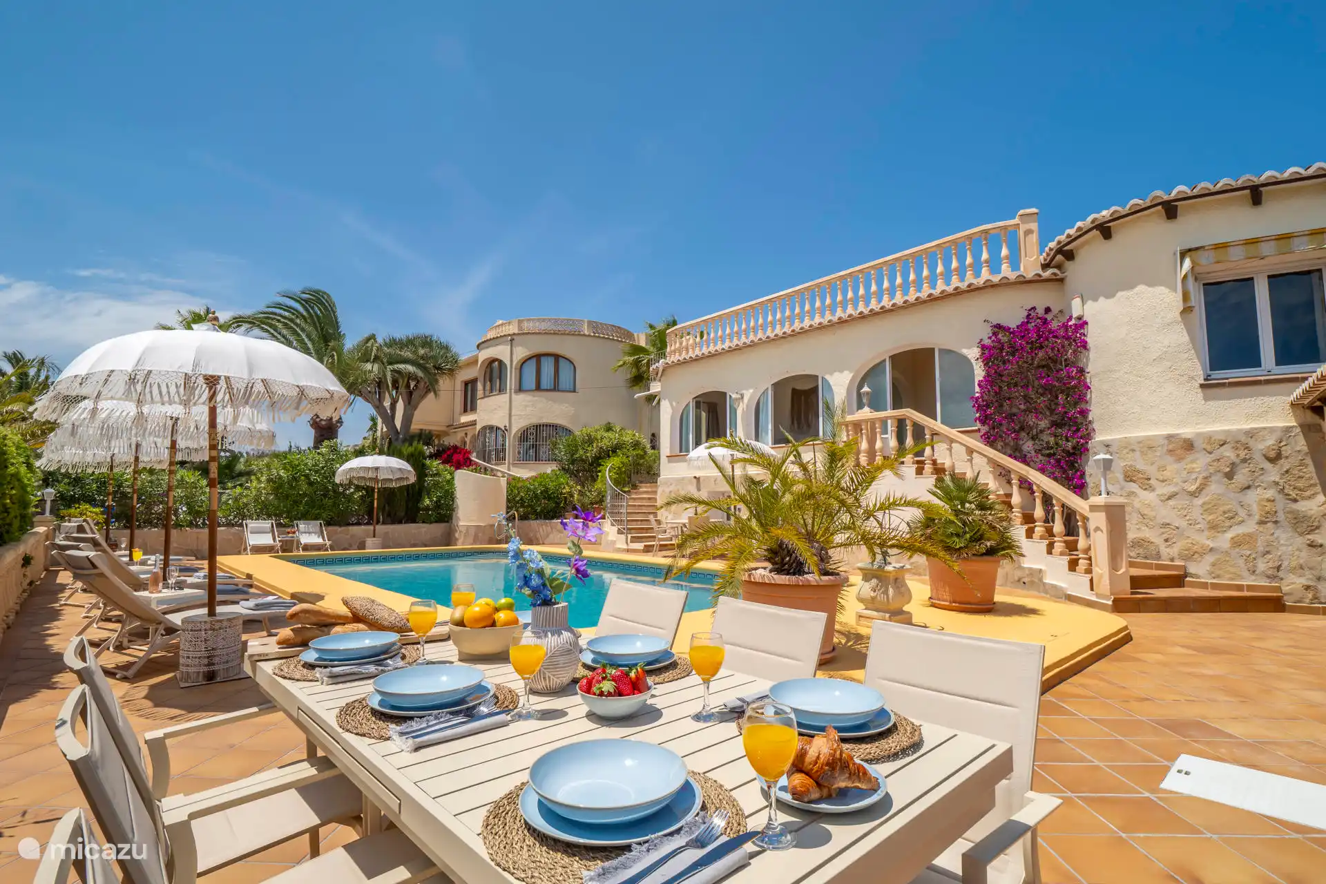 Vorderseite des Hauses