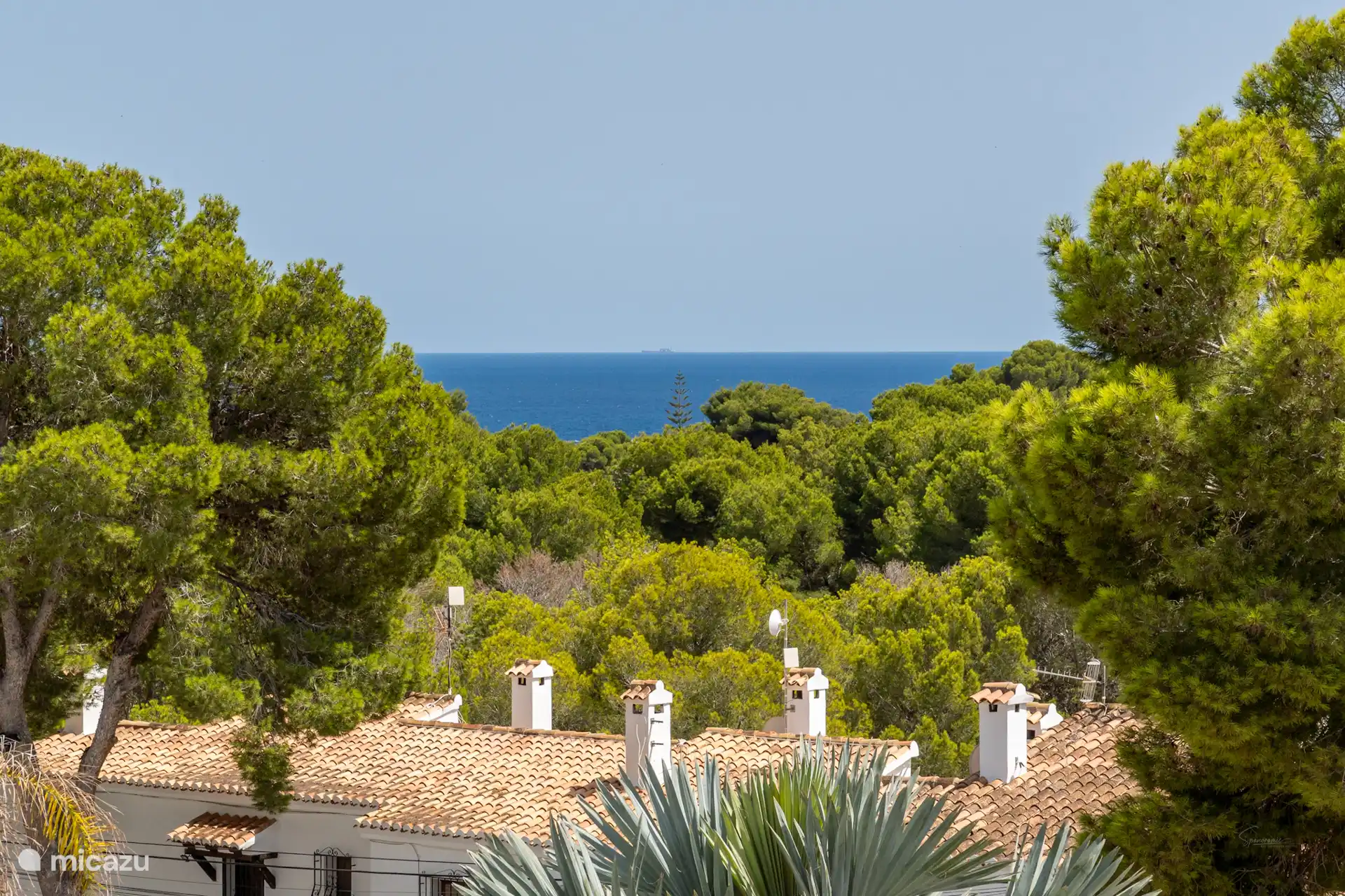 Meerblick von der Naya und der Dachterrasse