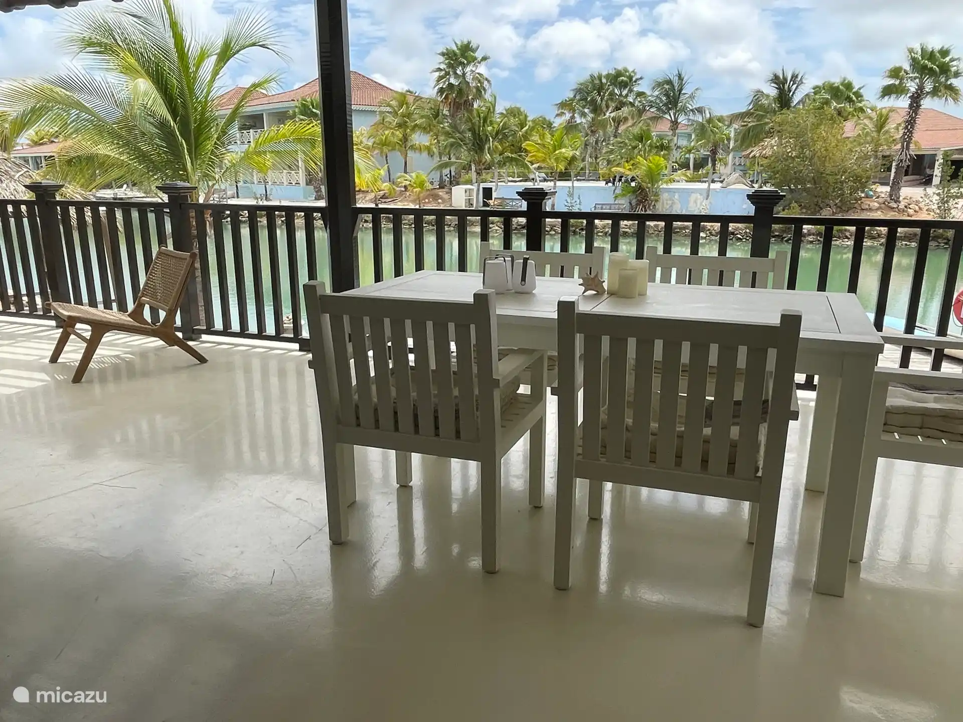 On these chairs you will have the most wonderful time of your life, is the fresh wind that comes exactly from the front.