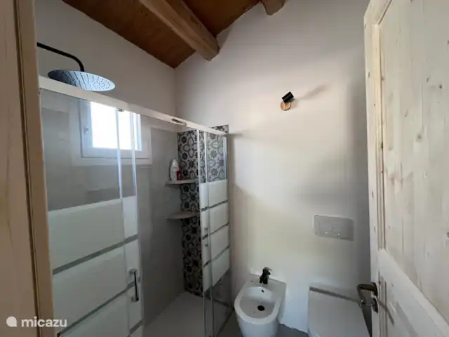 Location de Vacances Italie, Sicile, Sampieri, villa - Vista Blu Salle de bain de la maison d’hôtes chambre principale