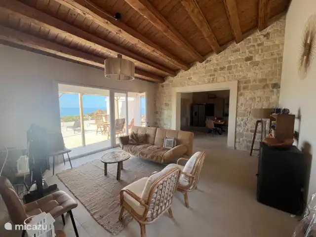 Location de Vacances Italie, Sicile, Sampieri, villa - Vista Blu Salon vu du couloir