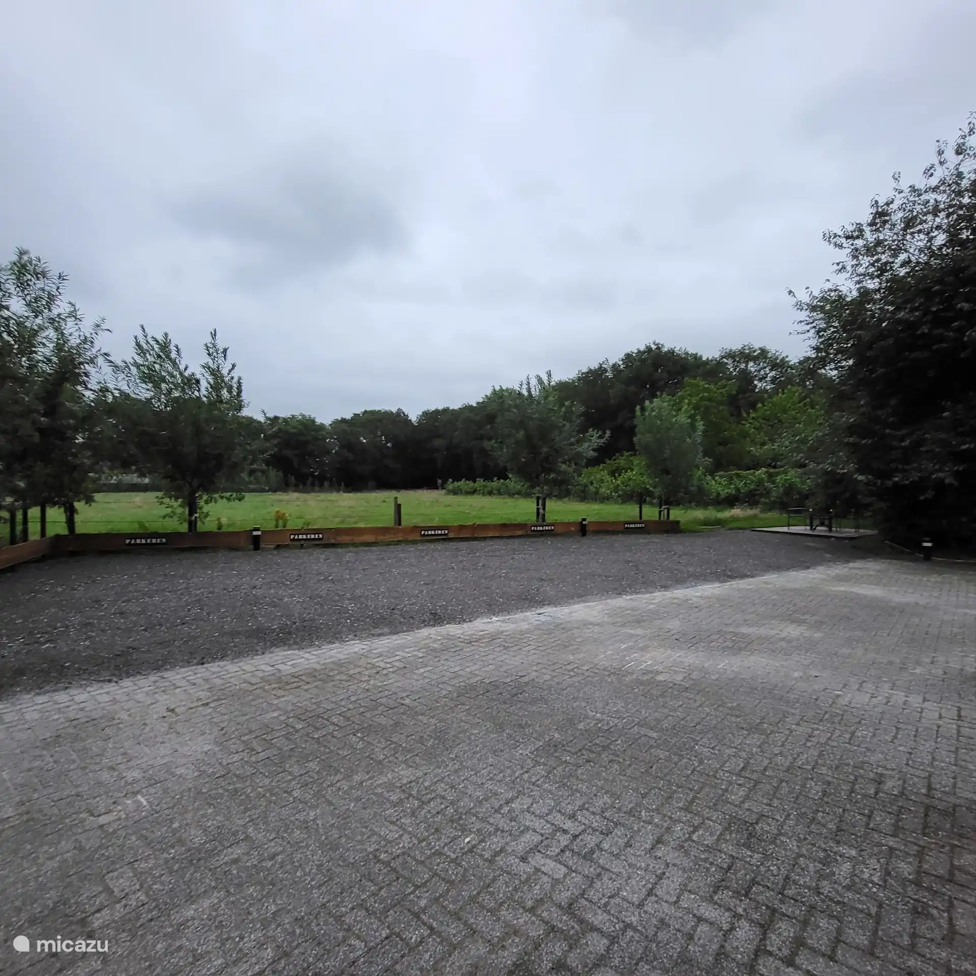 Kostenlose, sichere Parkplätze