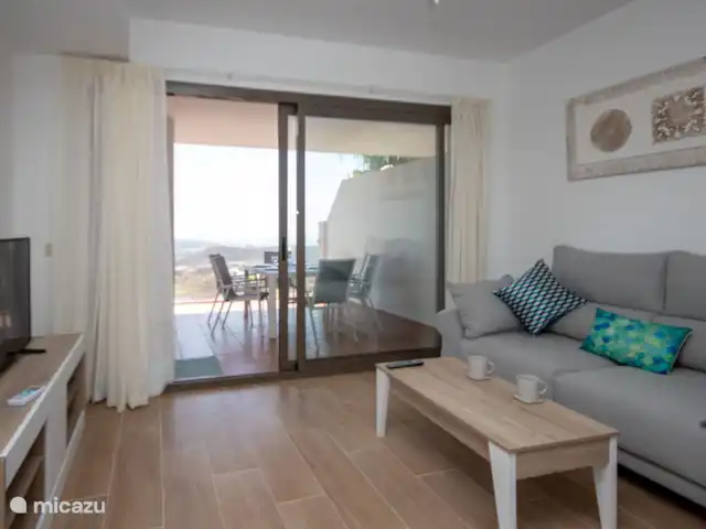 La Cala de Mijas | Espagne, Costa del Sol, La Cala de Mijas - appartement Salon donnant sur la véranda