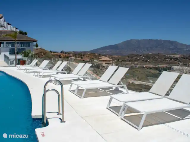 La Cala de Mijas | Espagne, Costa del Sol, La Cala de Mijas - appartement Piscine et transats