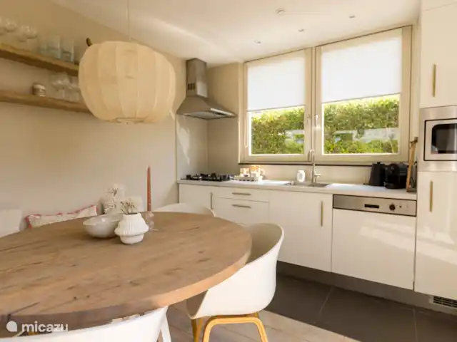 Chalet au bord de la plage avec piscine | Pays-Bas, Zélande, Baarland - bungalow Cuisine et salle à manger