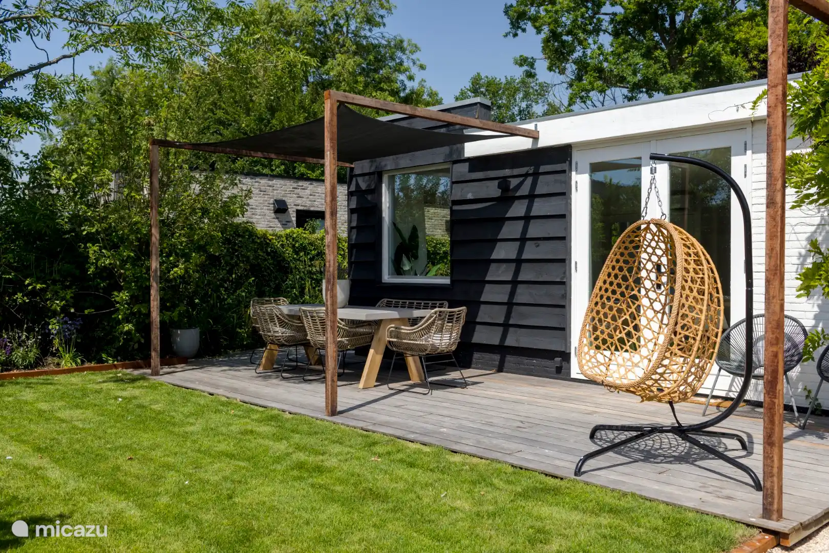 Terrasse an der Vorderseite