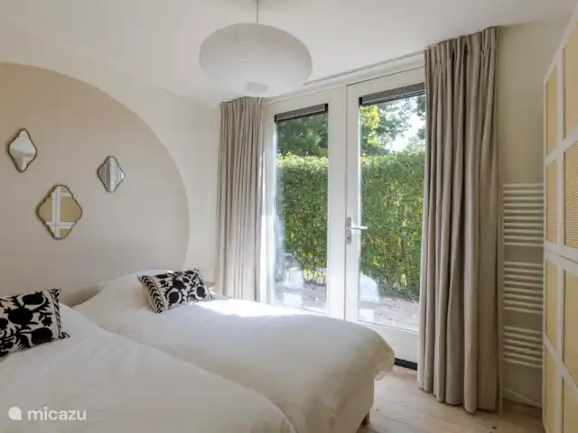 Chalet au bord de la plage avec piscine | Pays-Bas, Zélande, Baarland - bungalow Chambre 2