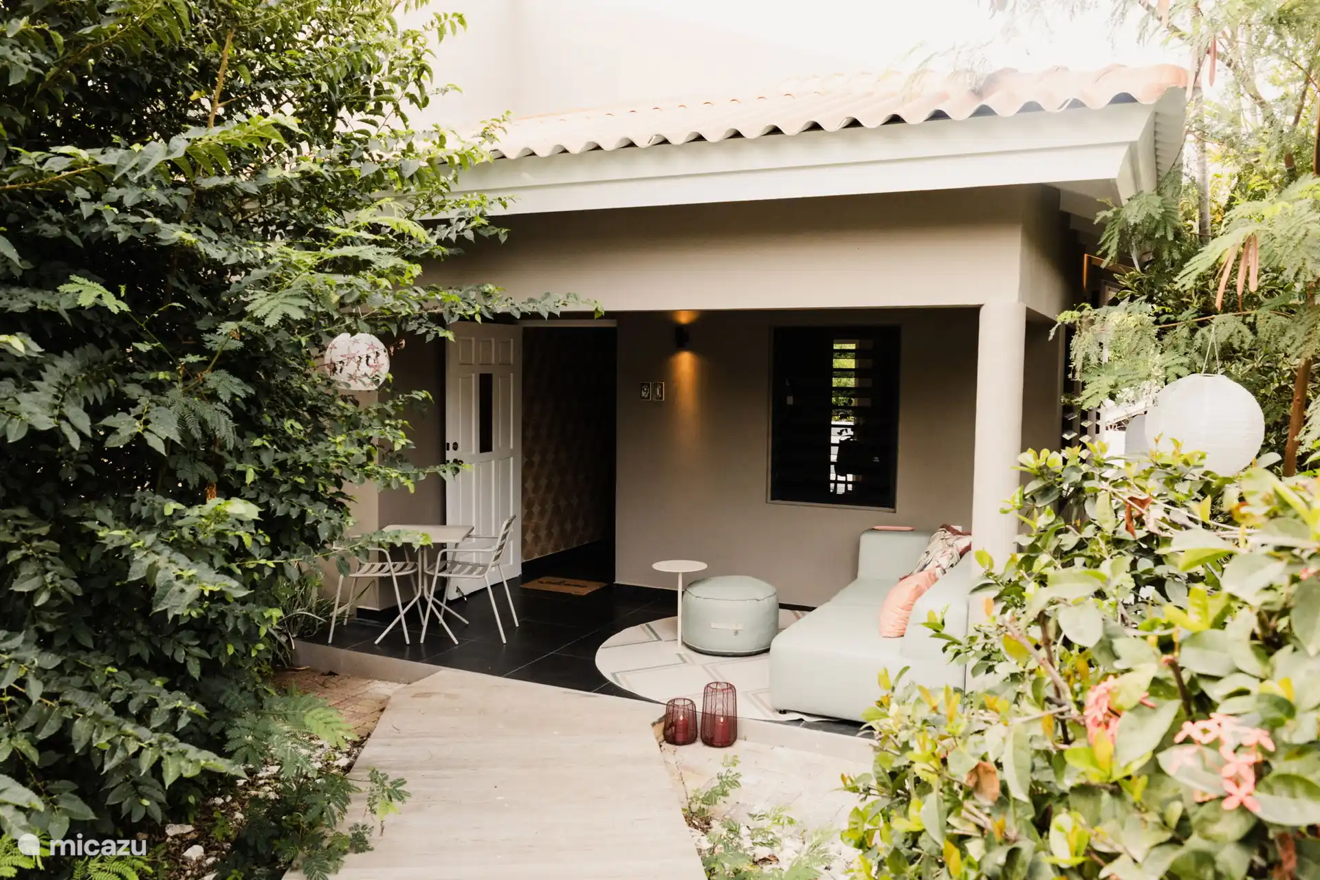 Bungalow con vistas frontales