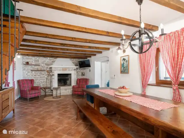 Villa Vinela huren in Kroatië, Istrië, Buje - villa eettafel