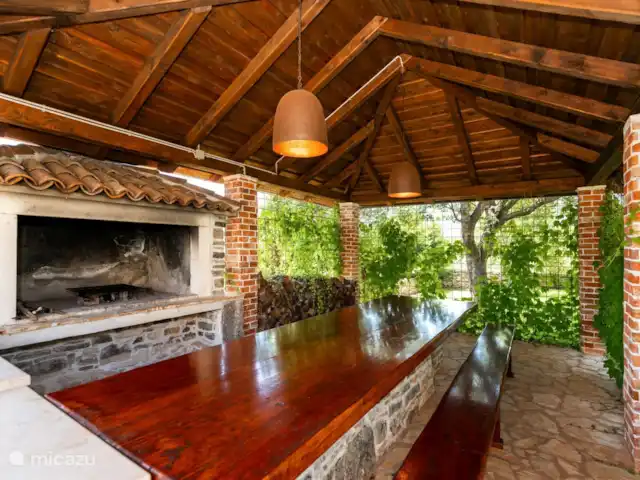 Villa Vinela huren in Kroatië, Istrië, Buje - villa grote buitentafel