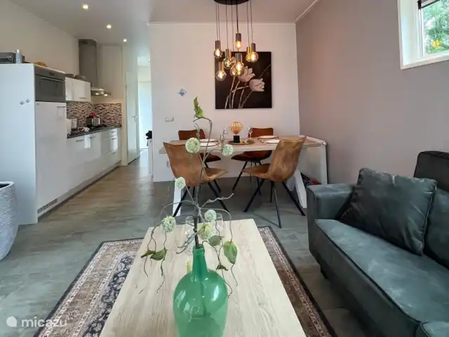 Lieu de repos au bord du lac  | Pays-Bas, Gueldre, Nunspeet - bungalow Venez à la maison dans cette grande maison de vacances attrayante et calme sur le Veluwemeer !
