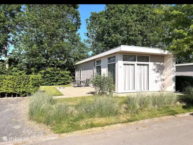 Lieu de repos au bord du lac  | Pays-Bas, Gueldre, Nunspeet - bungalow Maison de vacances vue de l’extérieur