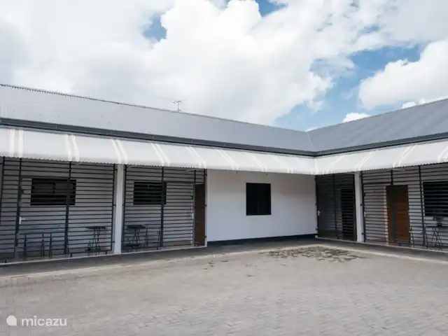 apartamento en Surinam, Paramaribo, Paramaribo –  Avenue Gideon apto. 1 Apartamentos en Voortkant