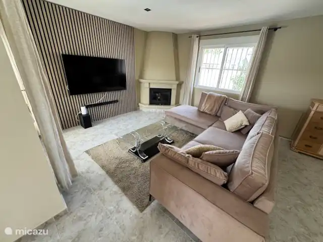 villa in Spanje, Costa Blanca, Benijófar – Casa Belle Zitkamer
