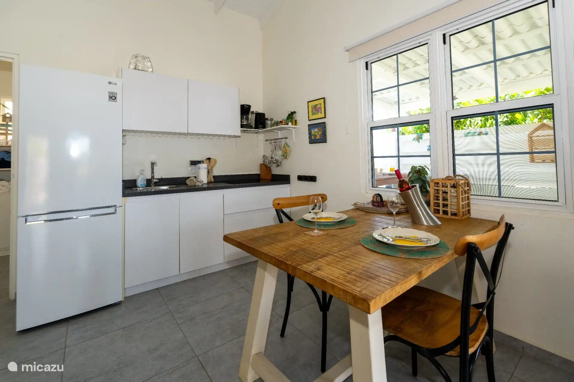 Studio 22 Curaçao in Curaçao, Banda Ariba (Ost), Groot Sint Joris - Studio