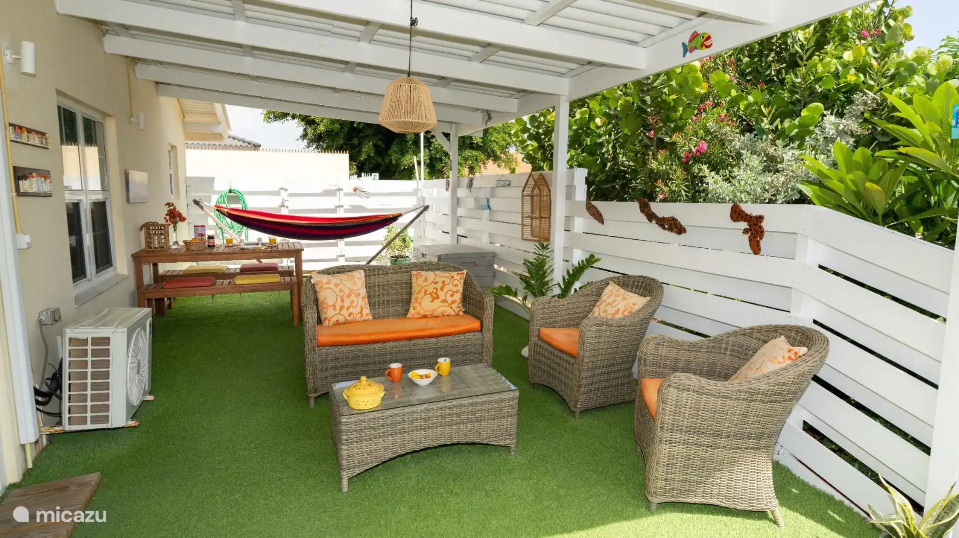 Studio 22 Curaçao in Curaçao, Banda Ariba (Ost), Groot Sint Joris - Studio