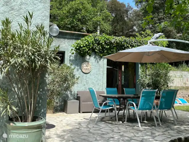 DOMAINE DE ST. AMOUR / LA CASA RURAL en Francia, Var, Trans-en-Provence - casa rural / cabaña Terraza 1