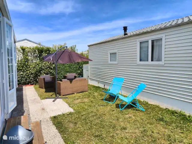 Harly en Bélgica, Costa Belga, Bredene - chalet Conjunto de jardín