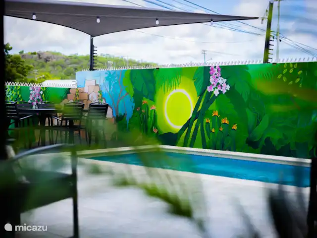 Location de Vacances Curaçao, Banda Ariba (est), Mambo Beach, appartement - Central 2BR Apt - 10 minutes Mambo Bch Espace piscine