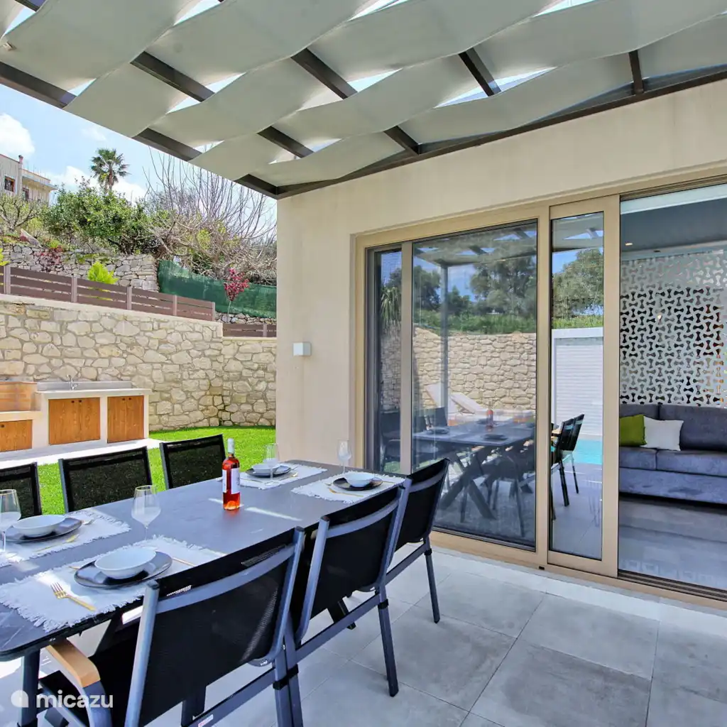 Villa Athan