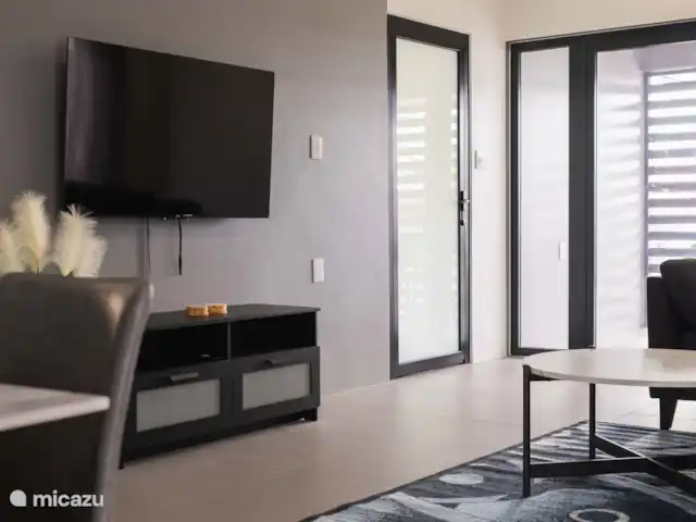 Apartamento de nueva construcción en el sur en Surinam, Paramaribo, Paramaribo - apartamento Salón