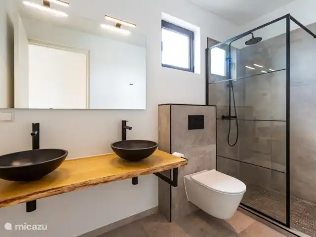 LXRY Villa 2 huren in Curaçao, Banda Ariba (oost), Brakkeput Mei Mei - villa De badkamer