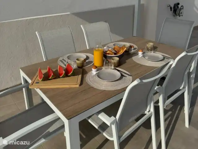 Casa Mariposa huren in Spanje, Costa Blanca, San Miguel de Salinas - penthouse Heerlijk ontbijt op het dakterras