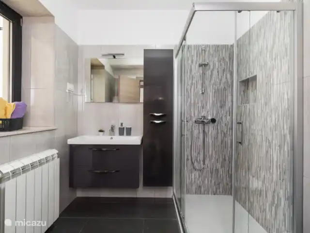 Villa Trget 14 en Croacia, Istria, Trget - villa baño