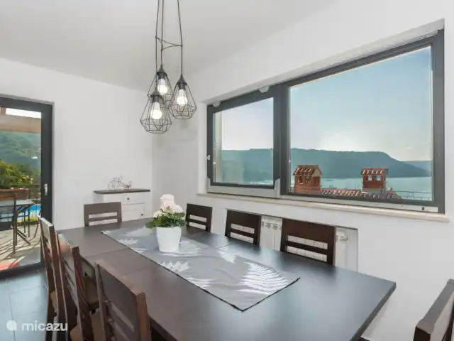 Villa Trget 14 en Croacia, Istria, Trget - villa Mesa de comedor