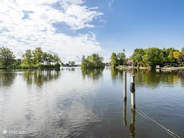 camper / jacht / woonboot huren in Nederland, Groningen, Haren – Tango Uitzicht woonkamer