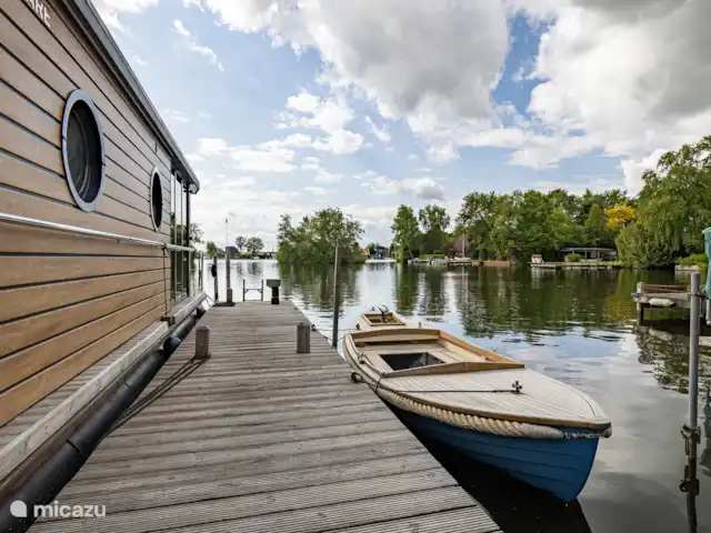 camper / jacht / woonboot huren in Nederland, Groningen, Haren – Tango steiger