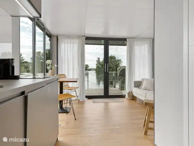 camper / jacht / woonboot huren in Nederland, Groningen, Haren – Tango keuken