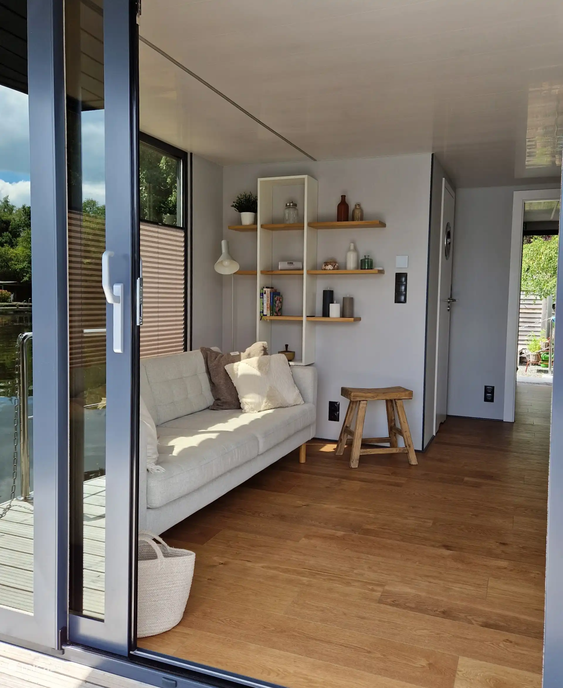 wohmobil / yacht / hausboot in Groningen, Niederlande – Tango