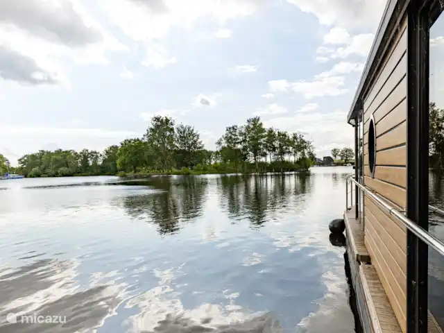 camper / jacht / woonboot huren in Nederland, Groningen, Haren – Tango uitzicht