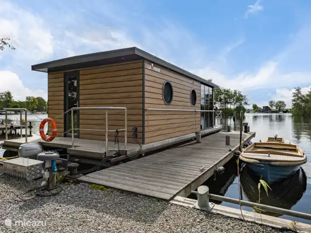 camper / jacht / woonboot huren in Nederland, Groningen, Haren – Tango De toegang naar de woonboot