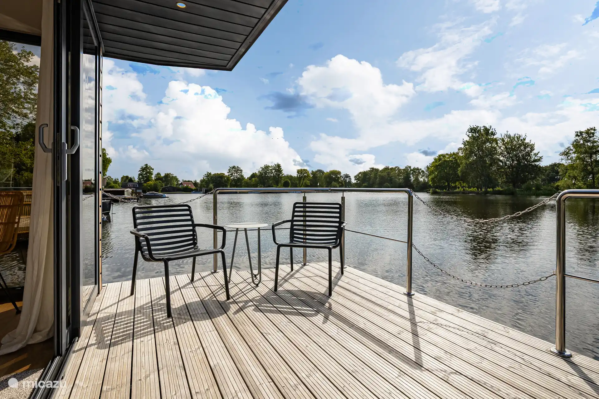 Setze dich auf das Wasser