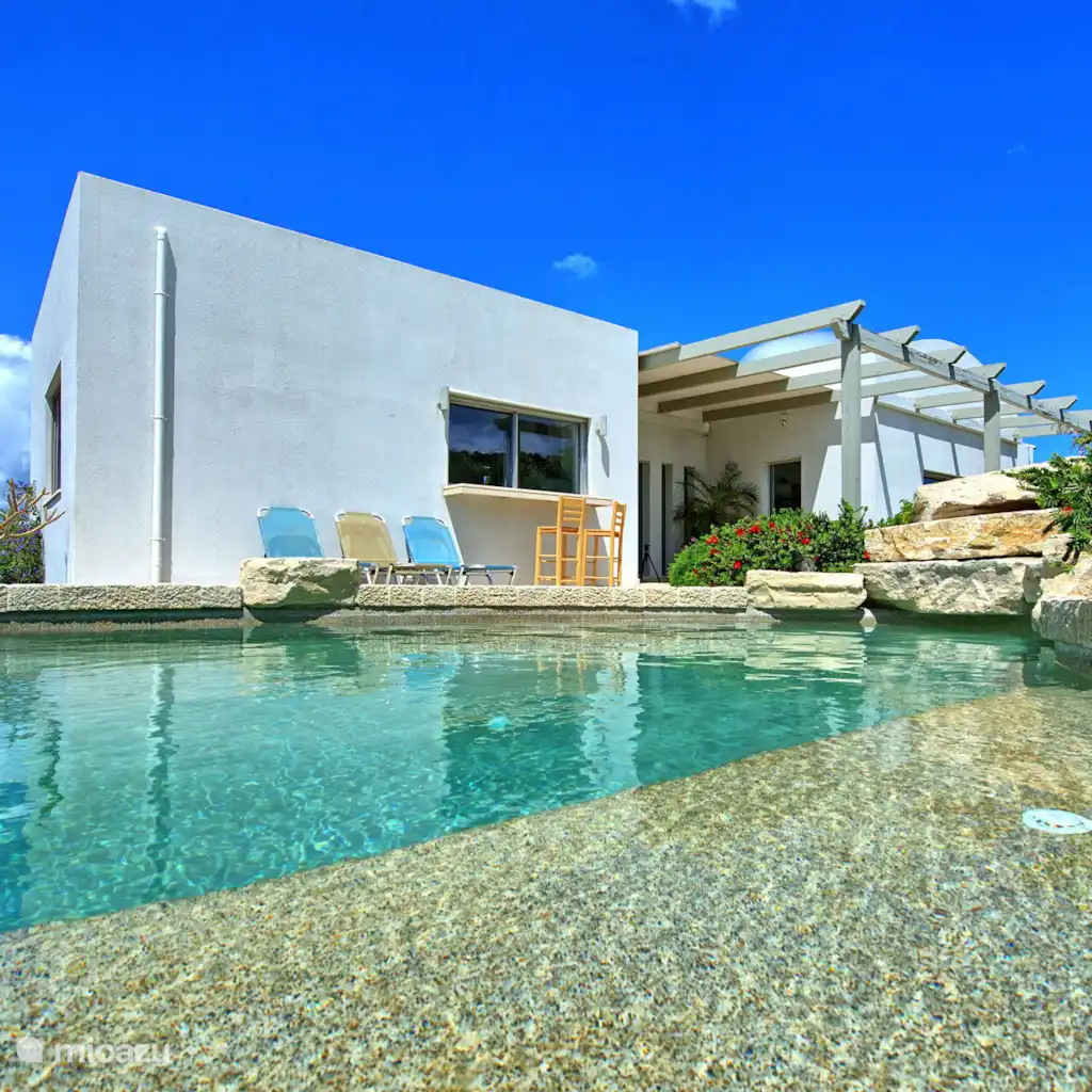 Villa Platanias