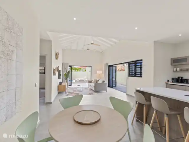 Location de Vacances Curaçao, Curaçao-Centre, Willemstad, villa - Villa Paradise avec piscine privée  Salon et salle à manger