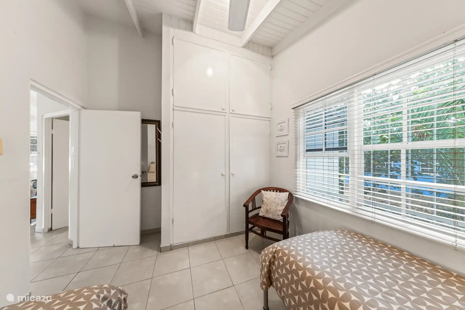 Armario empotrado en el segundo dormitorio