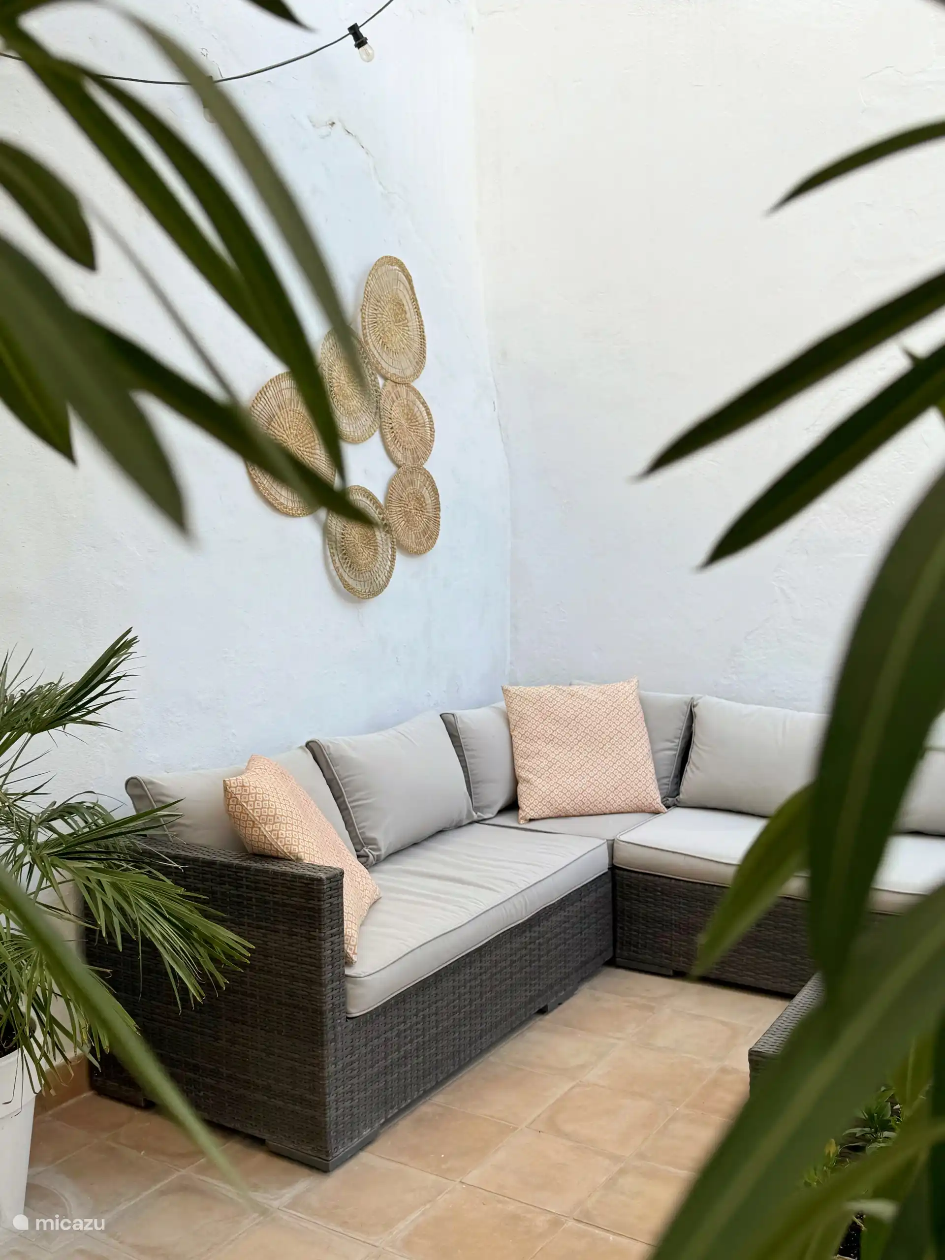 Terrasse mit Patio - Loungebereich