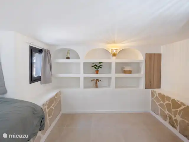 Casa Salud - Belle Villa Familiale  | Espagne, Costa Blanca, Jávea - villa Sorte de lit à moitié ouvert avec l’autre chambre sur la photo précédente. Idéal pour les parents avec un jeune enfant, par exemple.