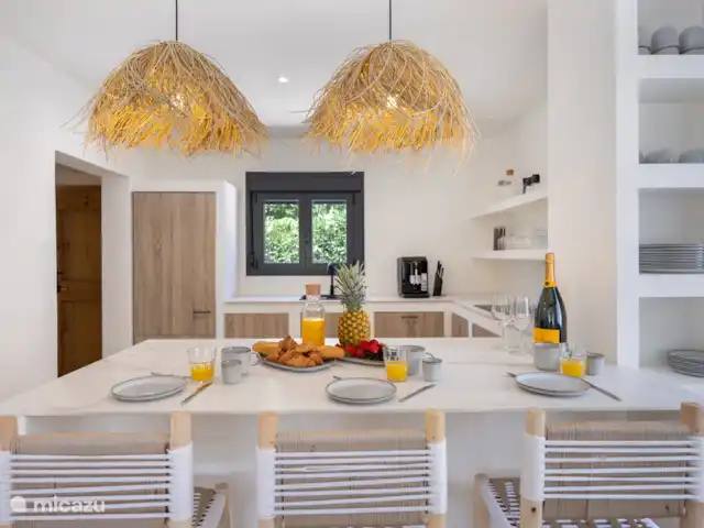 Casa Salud - Belle Villa Familiale  | Espagne, Costa Blanca, Jávea - villa Cuisine ouverte avec bar pour le petit-déjeuner.