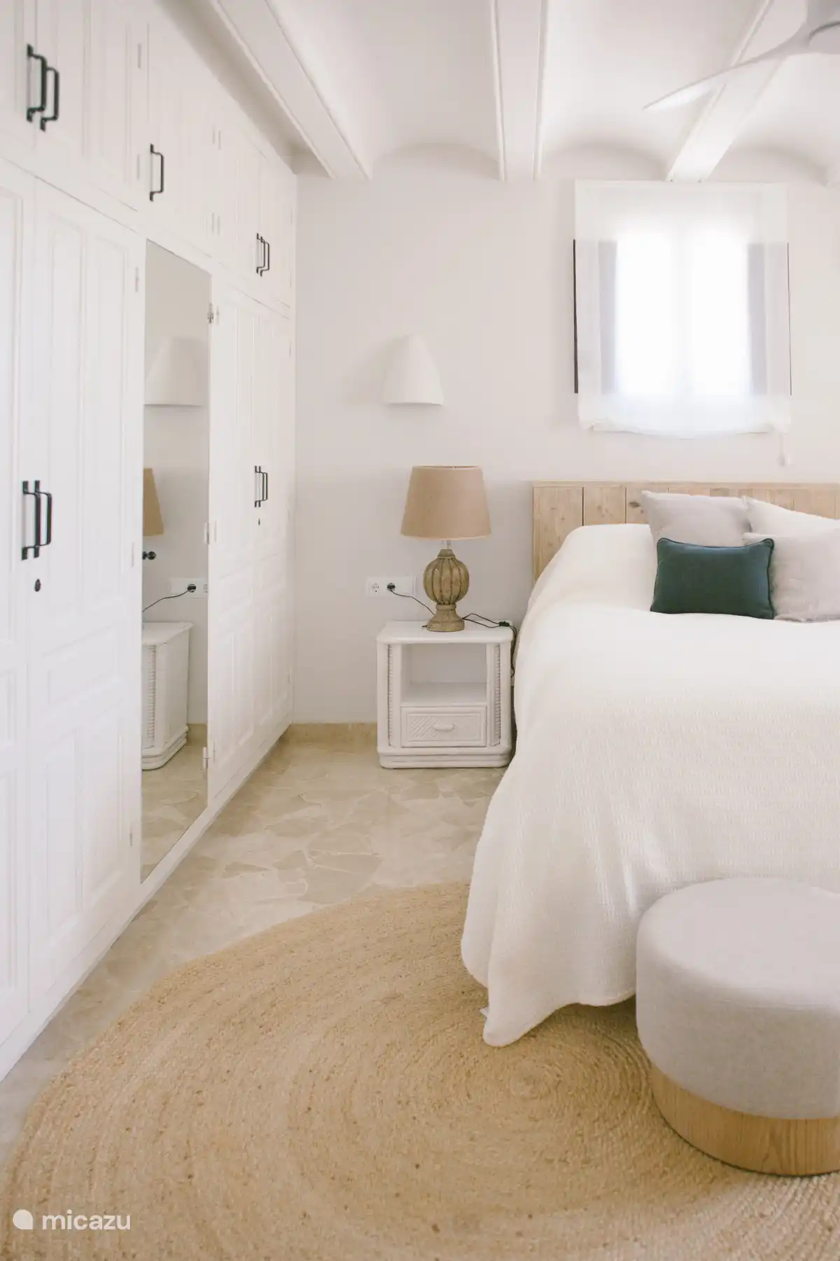 All bedrooms have air conditioning, although the ceiling fans normally provide sufficient cooling.