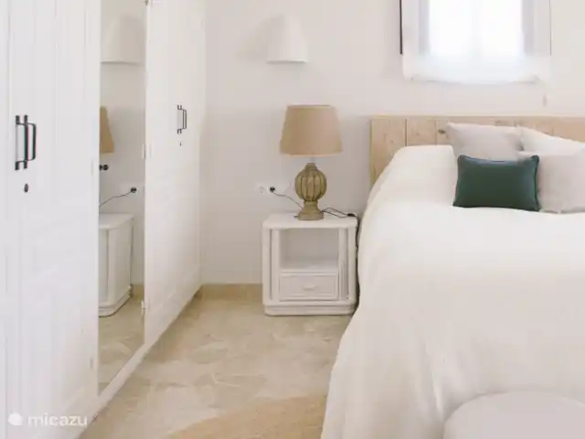 Casa La Luz huren in Spanje, Costa Blanca, Jávea - villa In alle slaapkamers is airconditioning aanwezig, hoewel de plafond ventilatoren normaal gesproken voor voldoende verkoeling zorgen.
