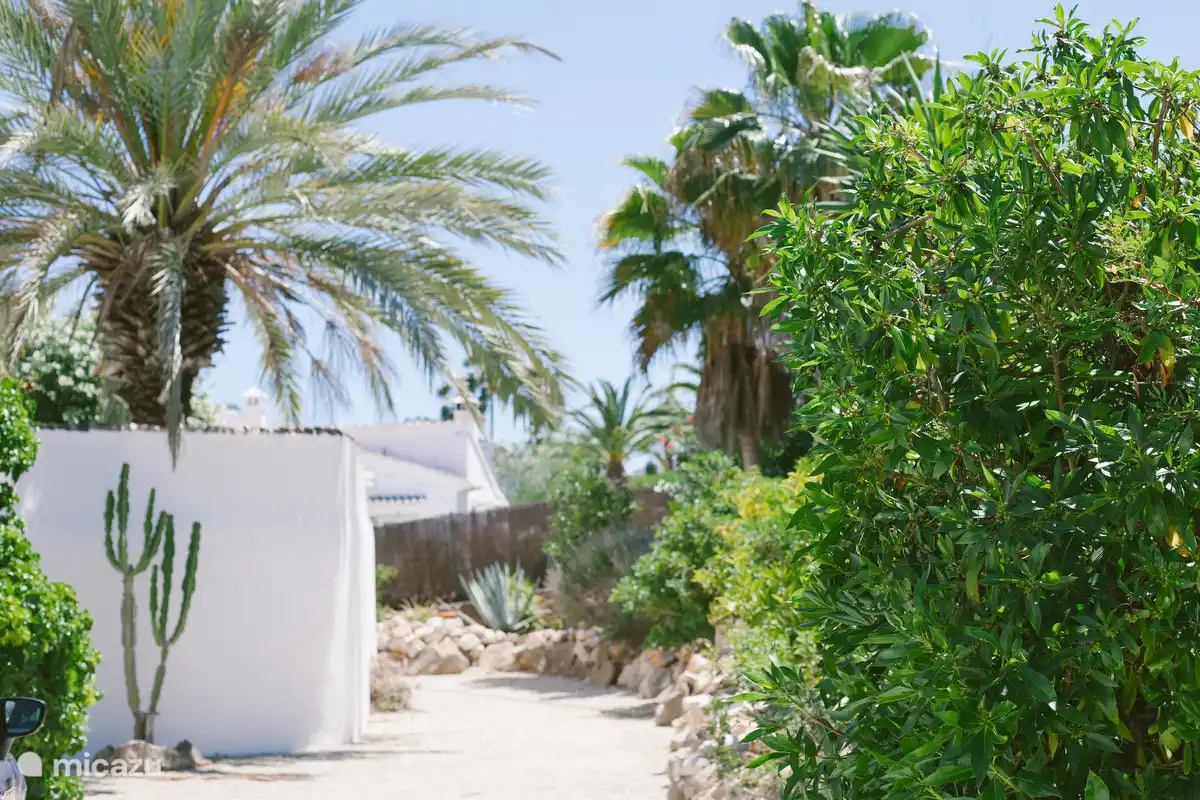 When can we welcome you to Casa La Luz?