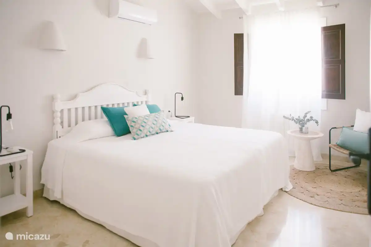 Casa La Luz has 4 wonderfully large bedrooms and 3 bathrooms.