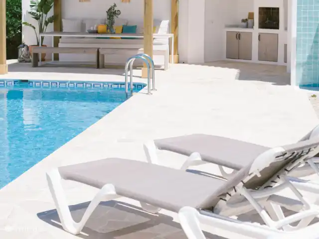 Casa La Luz huren in Spanje, Costa Blanca, Jávea - villa Geniet op je ligbedjes aan het zwembad